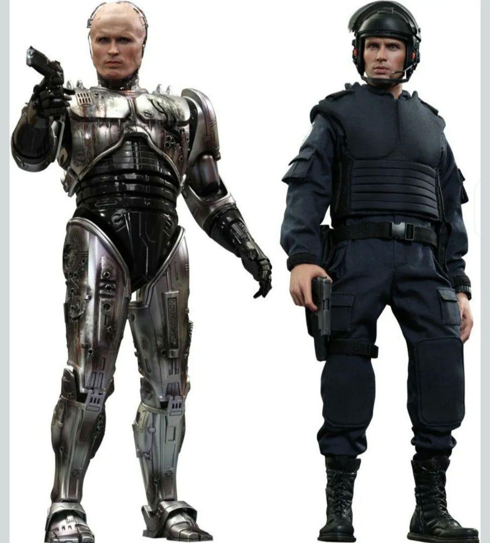 １／６　ロボコップ（バトルダメージ版）＆アレックス・マーフィ（２体セット）