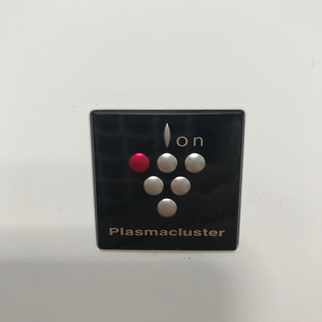 シャープ 加湿セラミックファンヒーター HX-TK12-W 2025年製