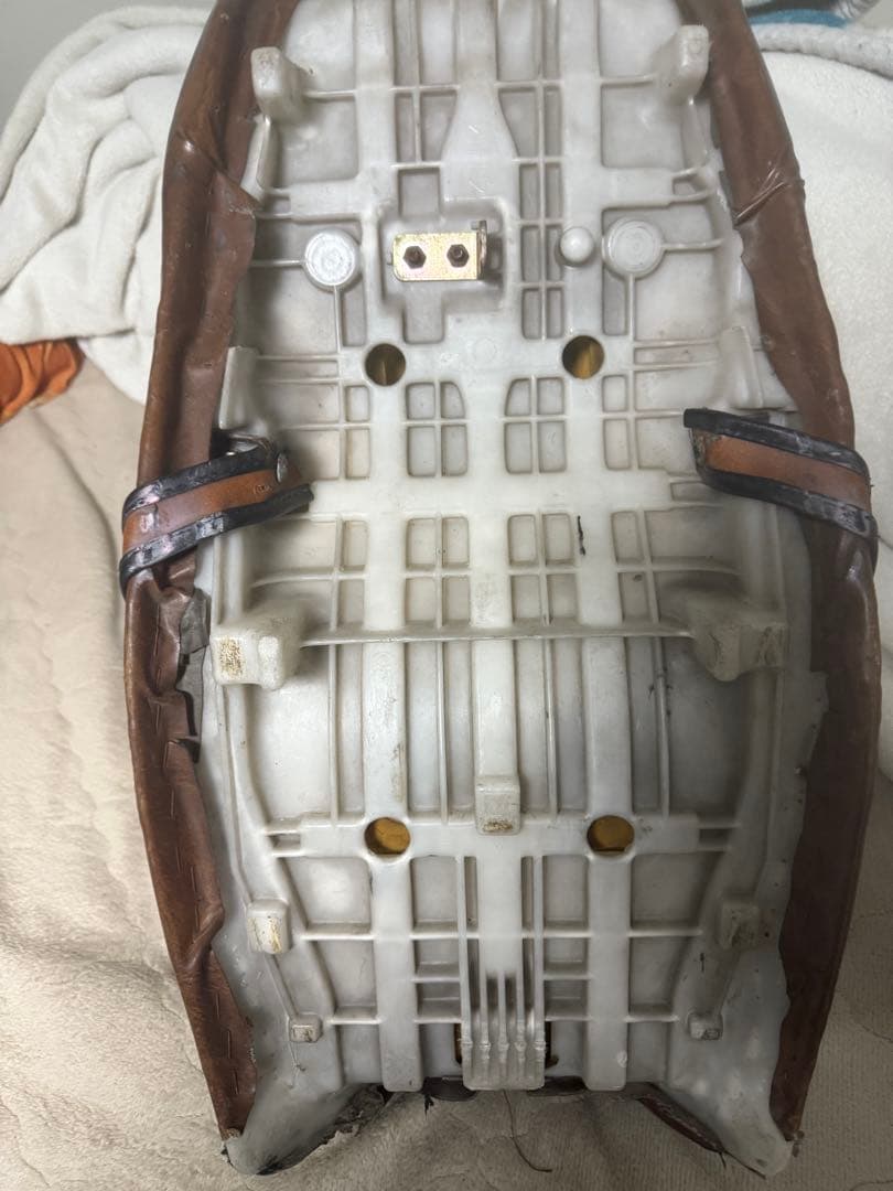 XJR400 茶色3段シート40cm