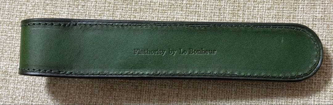 ル・ボナー 1本差し絞りペンケース グリーン
