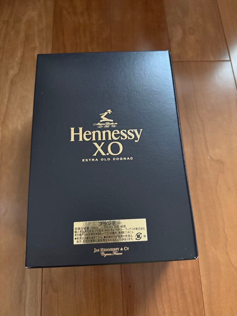ａ。 　Hennessy (ヘネシー) XO 700ml と　レミーXO
