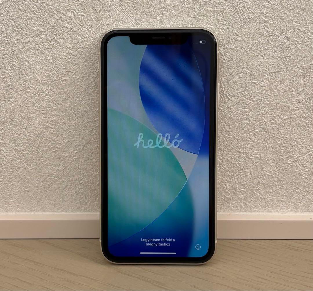 《側面キズあり》《本体のみ》iPhone11 128GB ホワイト SIMフリー