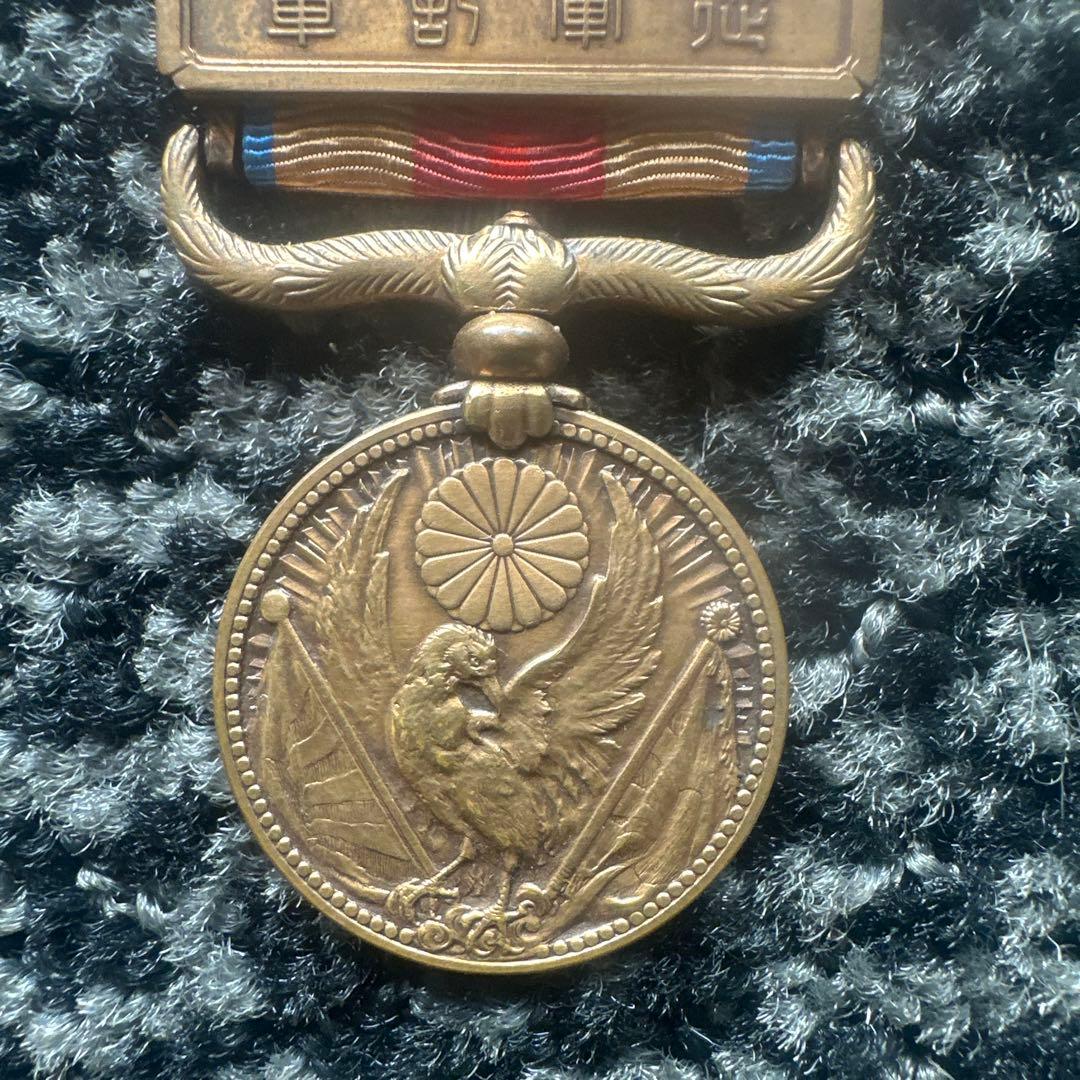 明治三十七八年従軍記章　日露戦争記章　日本軍　戦争記念章　アンティーク