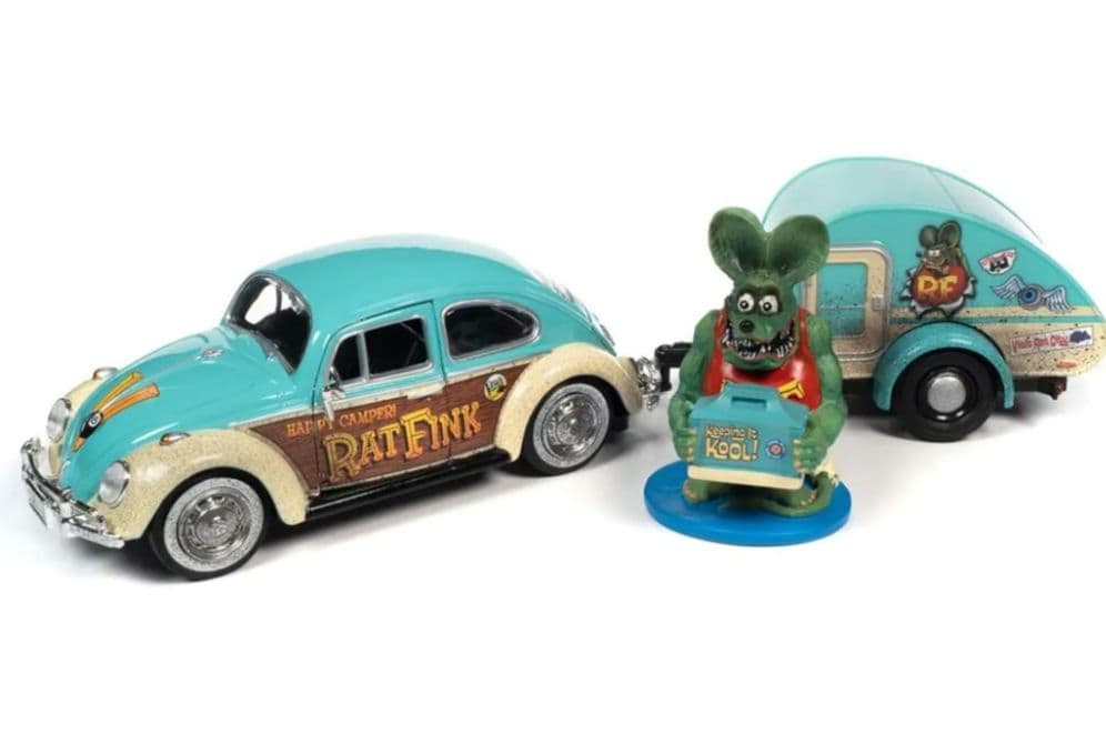 1966 フォルクスワーゲン・ビートル ウィズ　ティアドロップ・トレーラー