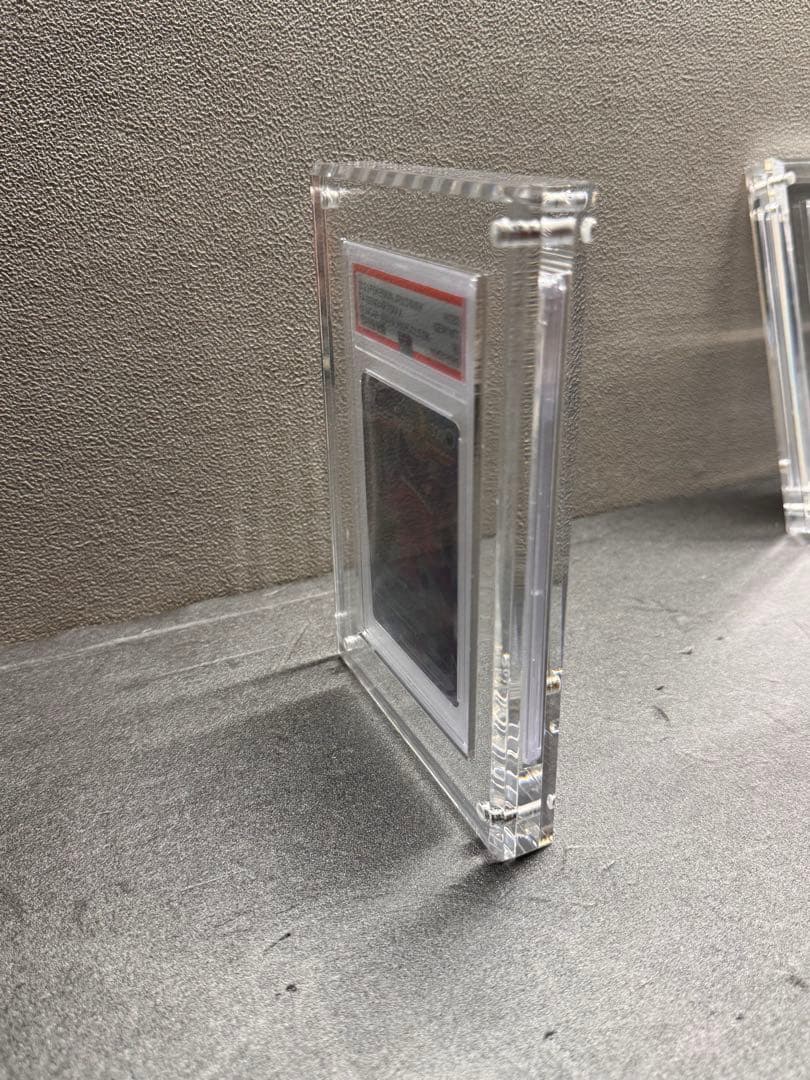 【極美品】ゲンガーvmaxPSA10激厚カラスケース付き‼️