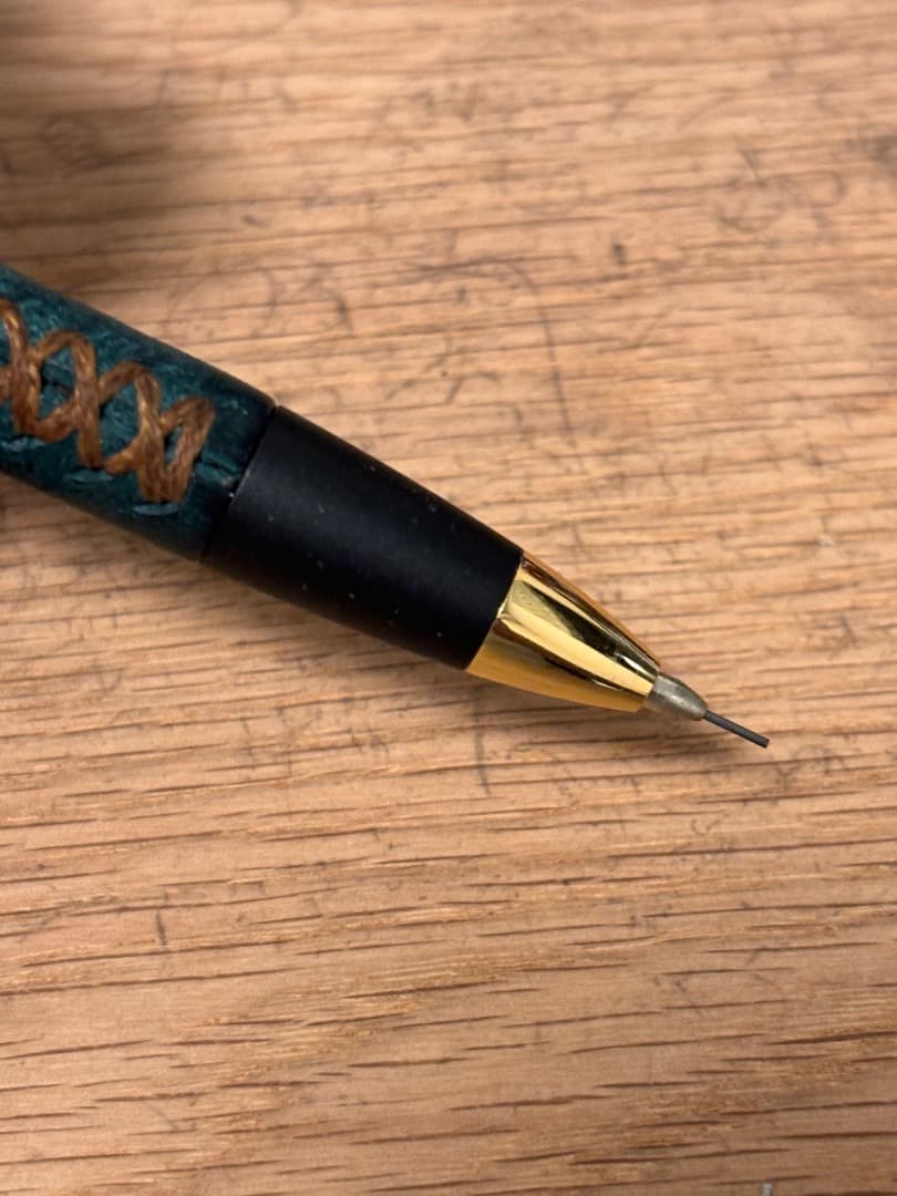 シックザール schicksal プエブロ ペトローリオ シャーペン 0.5