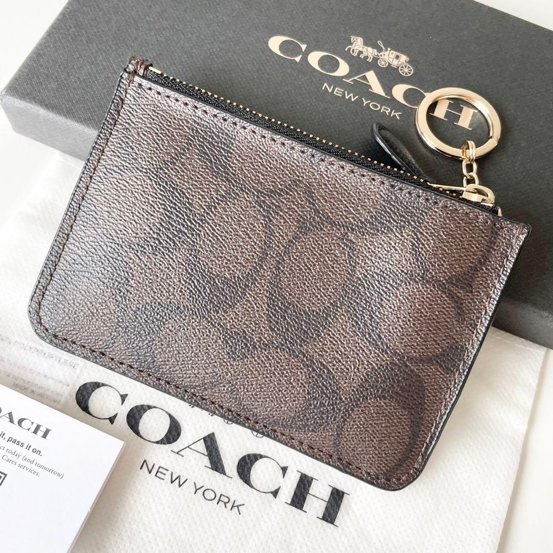 【新品】COACH がさばる財布を持ち歩きたくない時に❤︎ ケース