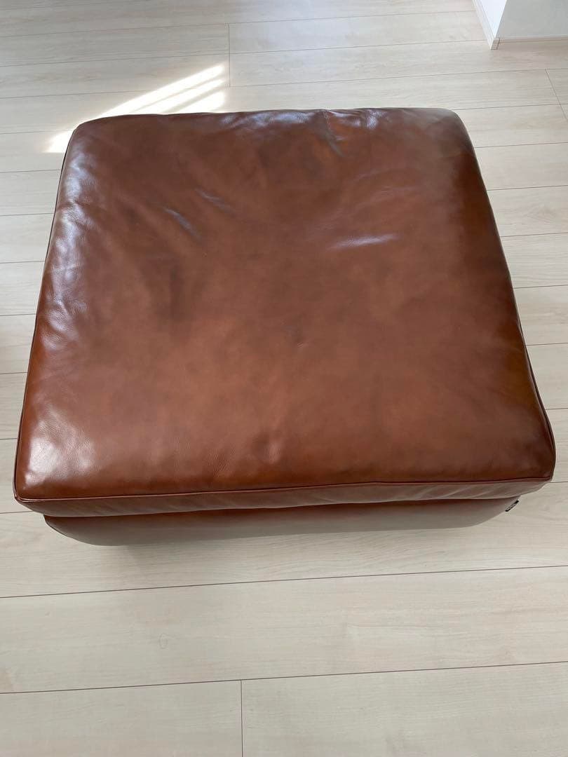 アクタス five by five レザーオットマン