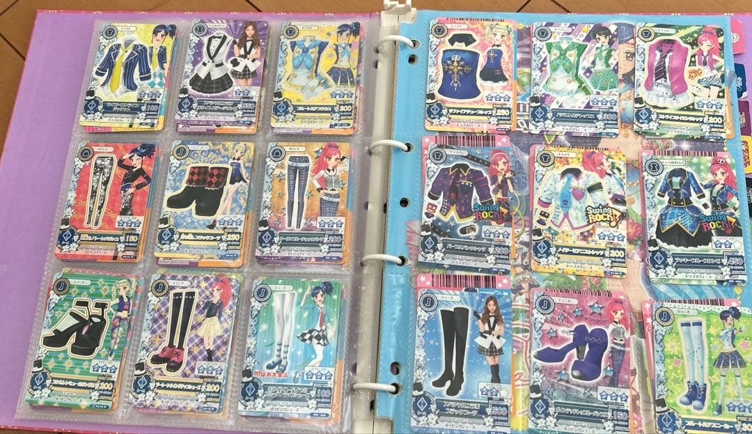 アイカツ 9ポケットバインダー　付きカードまとめ