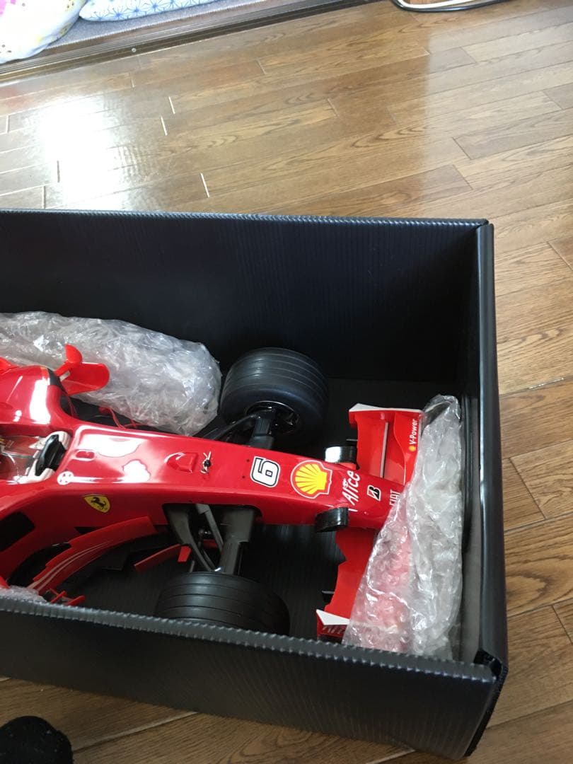 ディアゴスティーニ7/1F1ラジコンカー