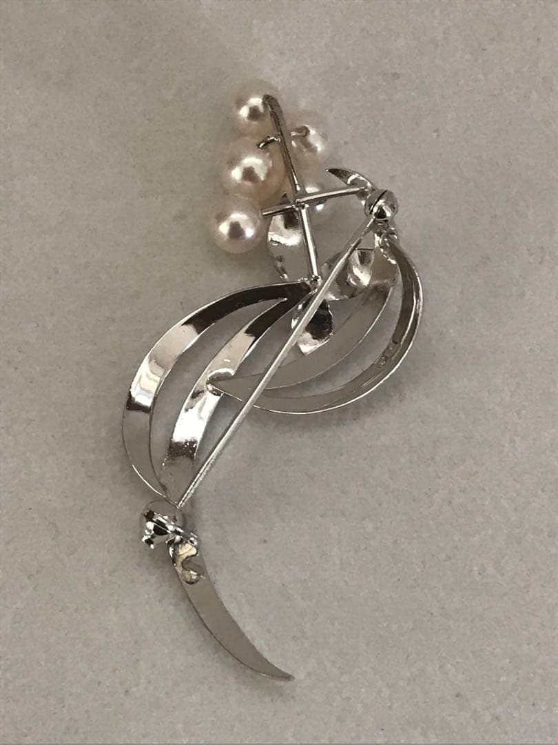 本日限り！特価！【ケース付☆】ミキモト　アコヤ　フラワー　ブローチ　SV