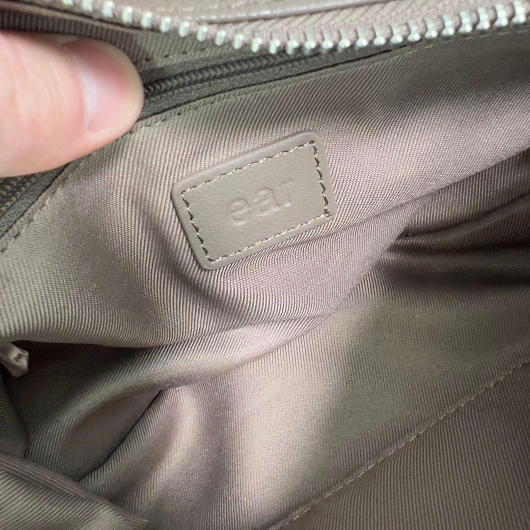 ear PAPILLONNERイアパピヨネ ボックスショルダーバッグ モカ　山羊