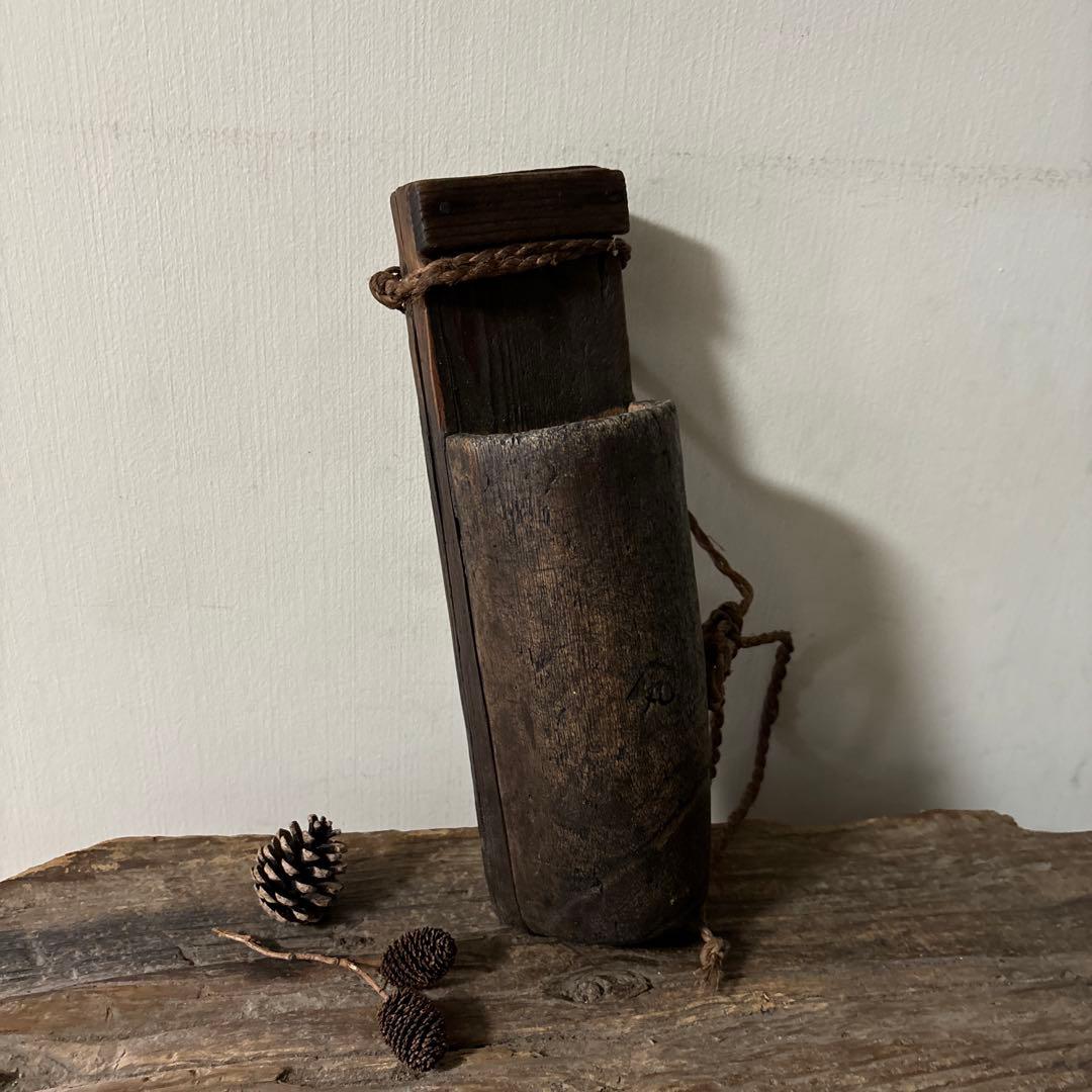 素朴な味の鉈入れ　花器　掛け花　古民芸　古民家 検:白洲正子　一二三美術　李朝