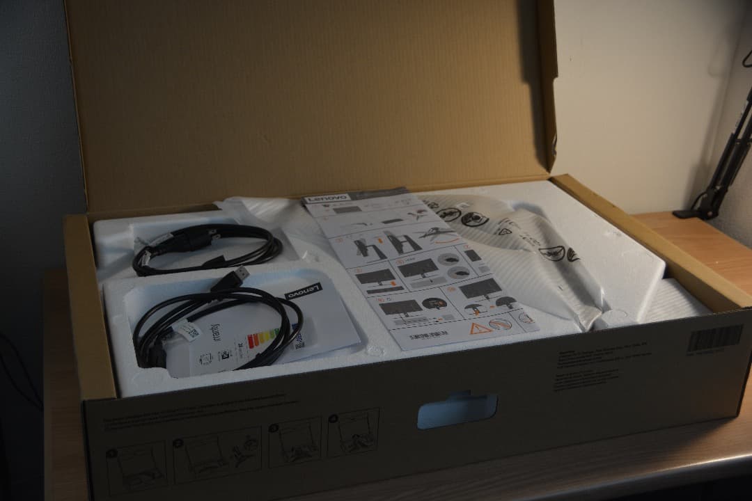 Legion R27qc-30（27型ゲーミングモニター／2K／180Hz