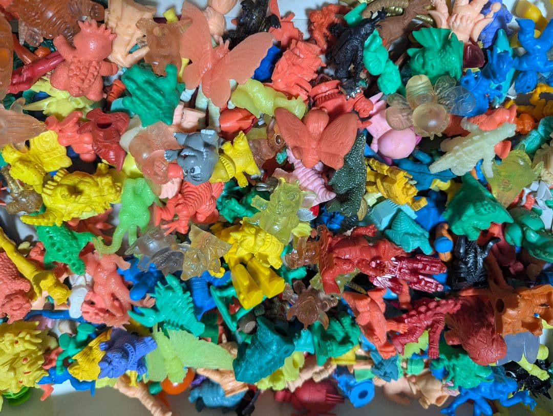 怪獣消しゴム ゴジラ ウルトラ怪獣他②