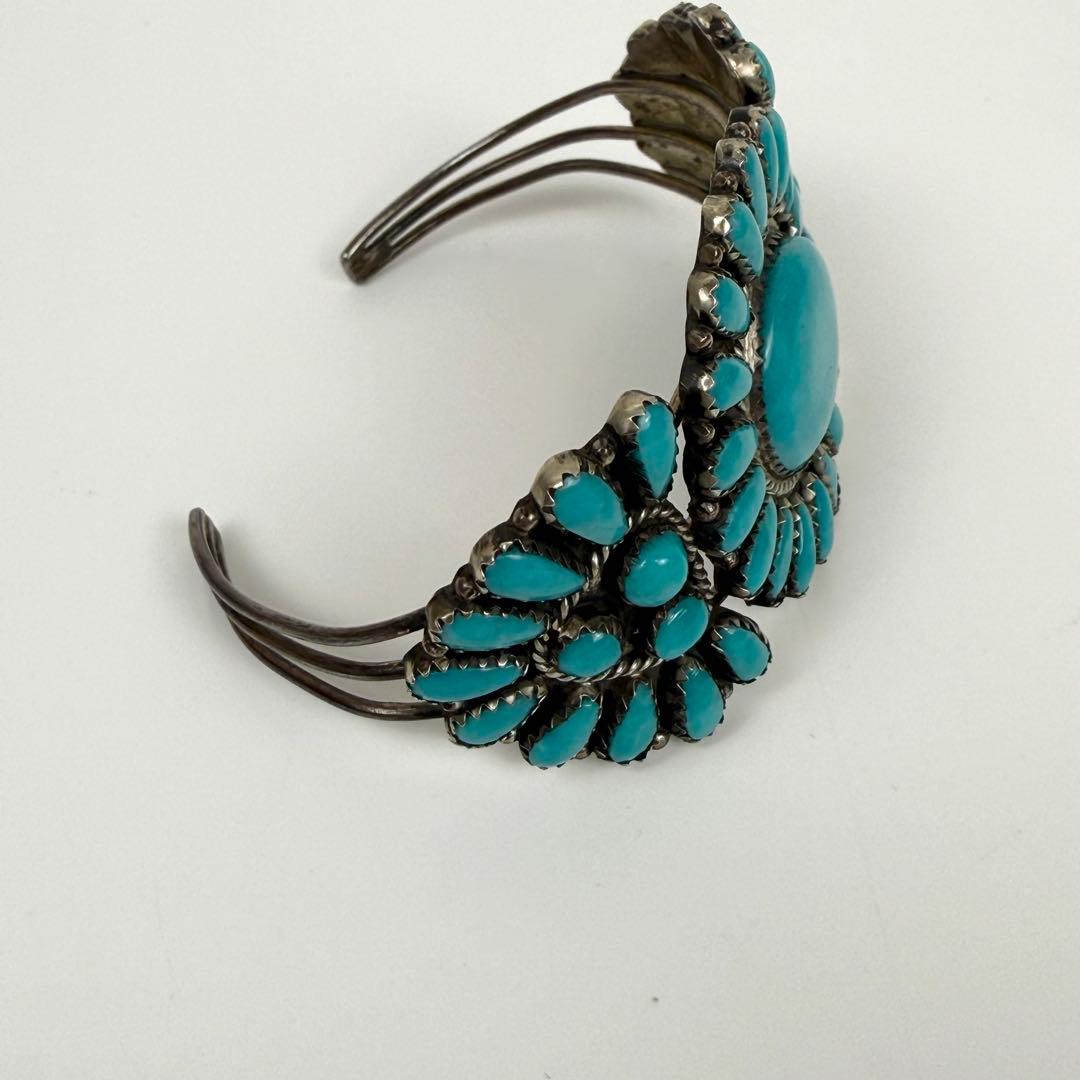 ヤマダ 　ZUNI ニードルポイント ターコイズシルバーバングル