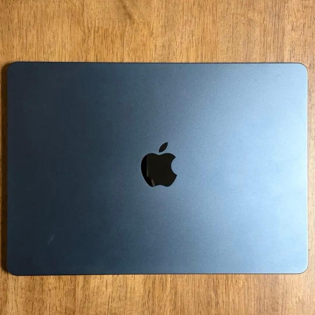 MacBook Air M2 USキーボード 8GBメモリ 256GB SSD