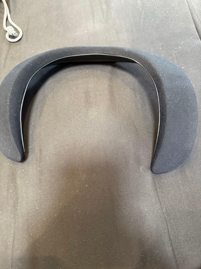 Bose ネックスピーカー グレー