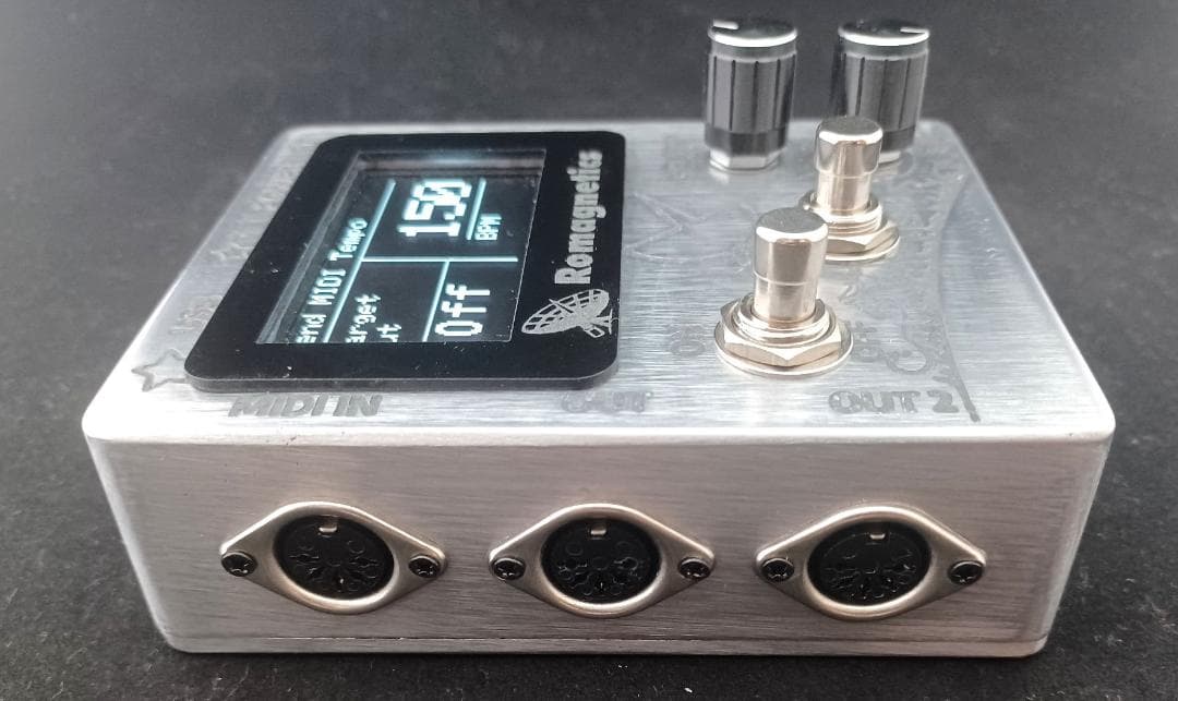 Romagnetics Midynamite 多数機能MIDIペダル