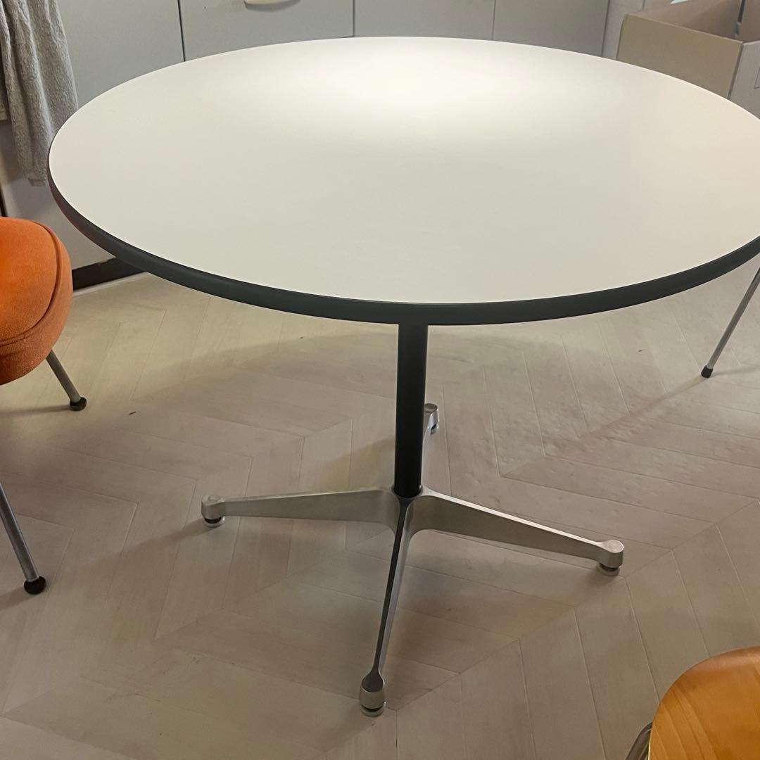 Herman Miller(正規品)コントラクトベーステーブル 106.5×70