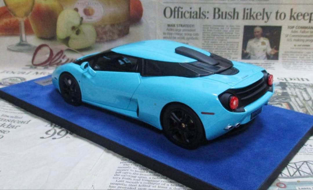 ミニカー LOOKSMART Lamborghini 5-95 Coupe Zagato