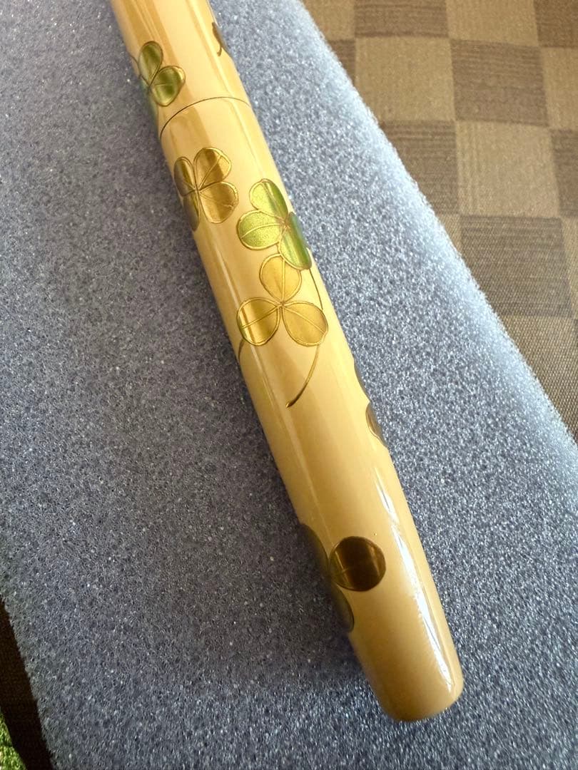 輪島屋善仁蒔絵、螺鈿、白漆万年筆、クローバー