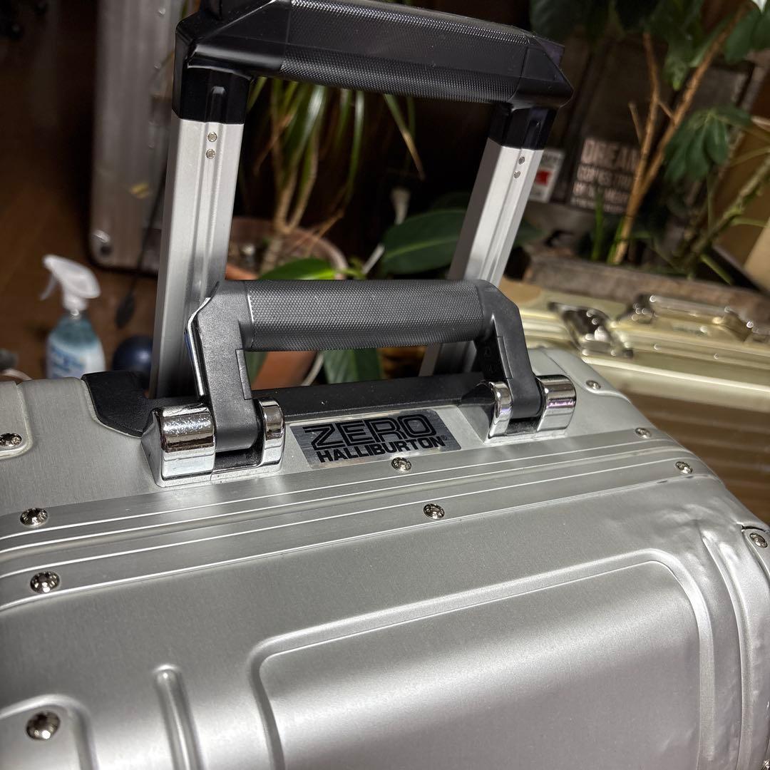 ゼロハリバートンZERO HALLIBURTON キャリーケース 31L 4輪