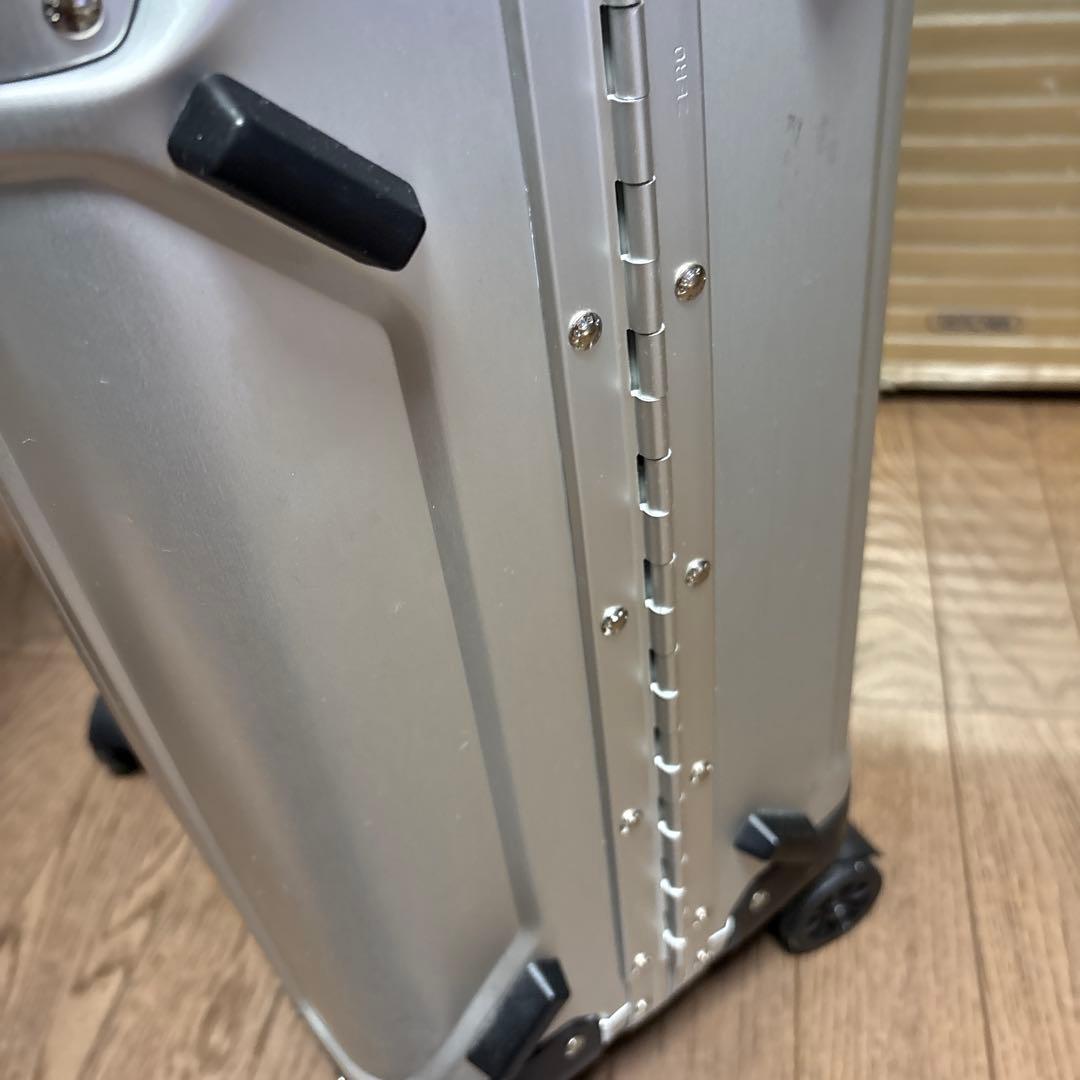 ゼロハリバートンZERO HALLIBURTON キャリーケース 31L 4輪