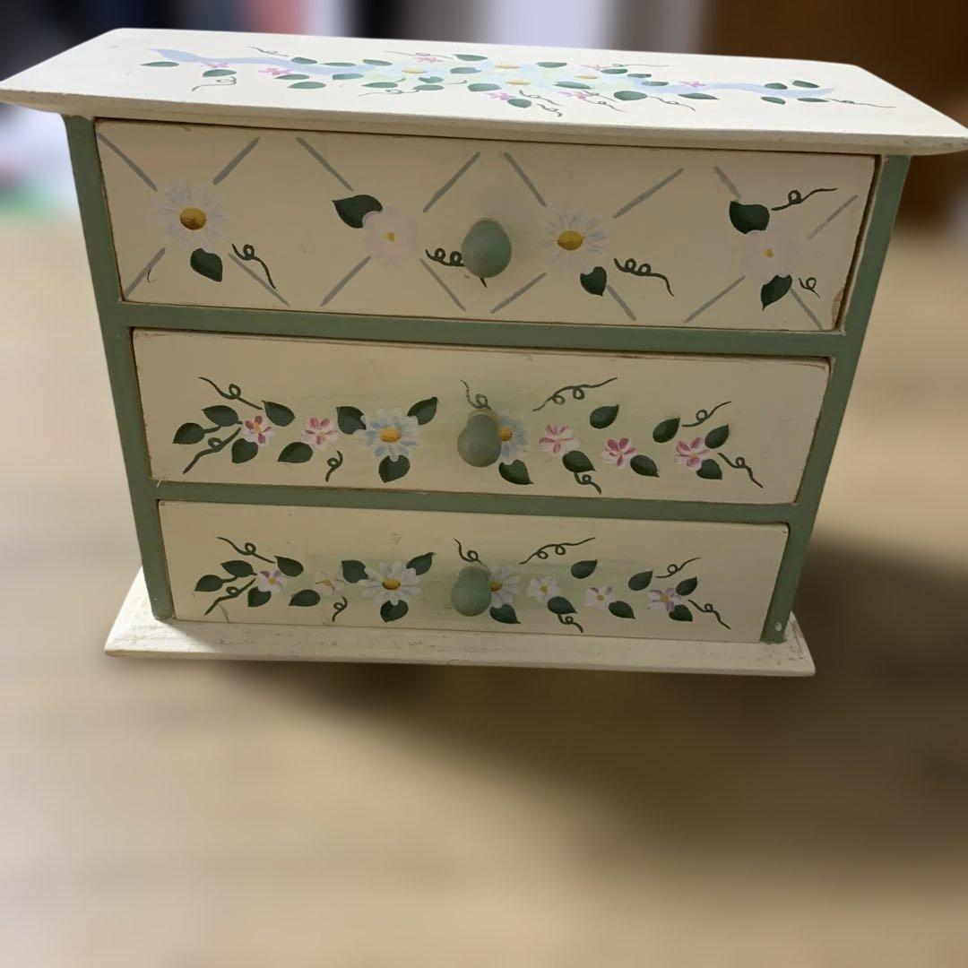 アンティークレトロ★マーガレット☆ペイントデザイン★ミニチェスト。インテリア