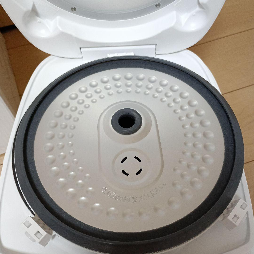 新品　ヤマダセレクト　マイコンジャー炊飯器