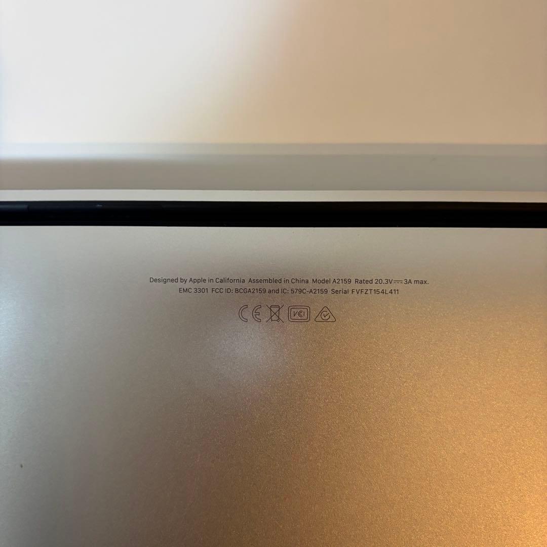 Macbook Pro シルバー　13インチ