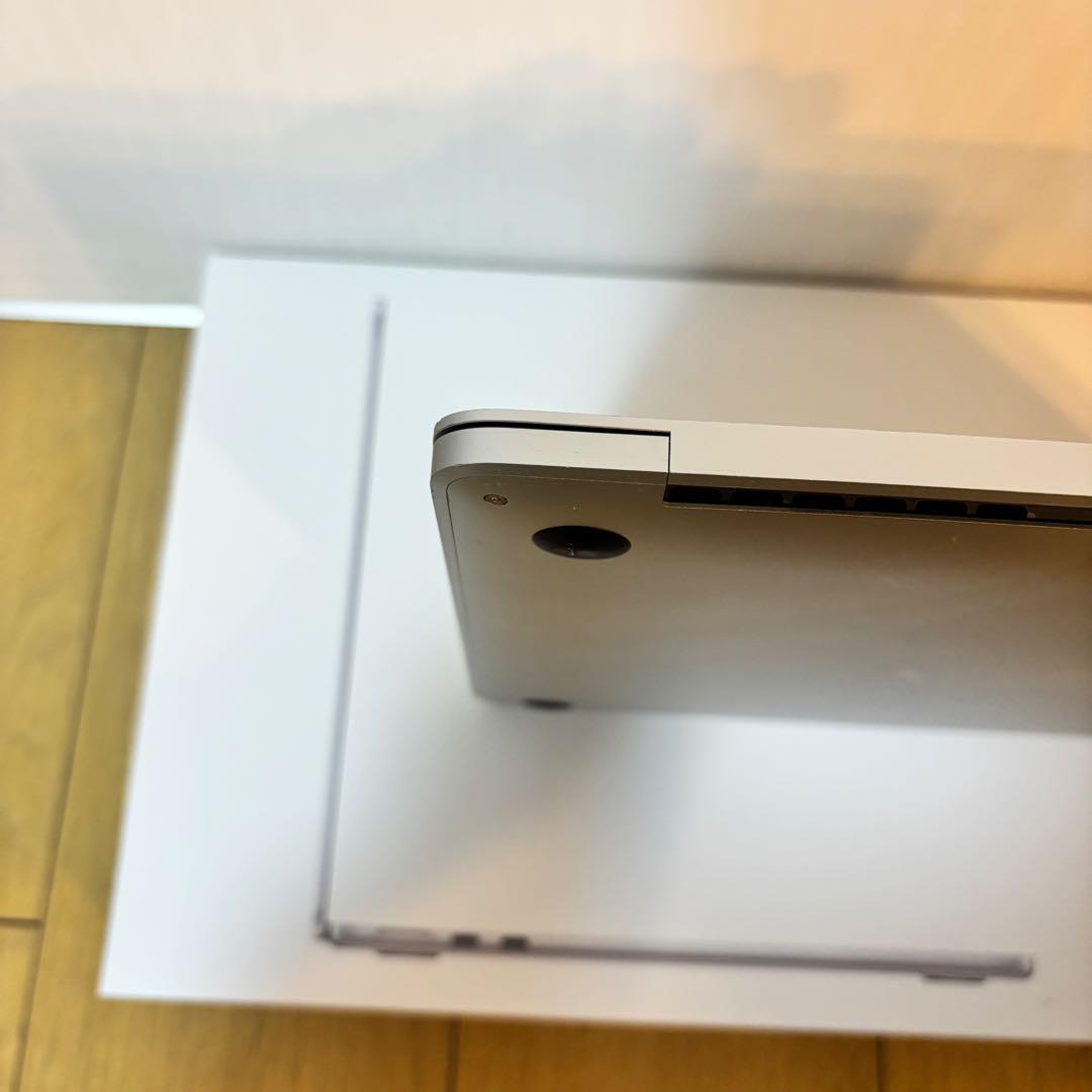 Macbook Pro シルバー　13インチ