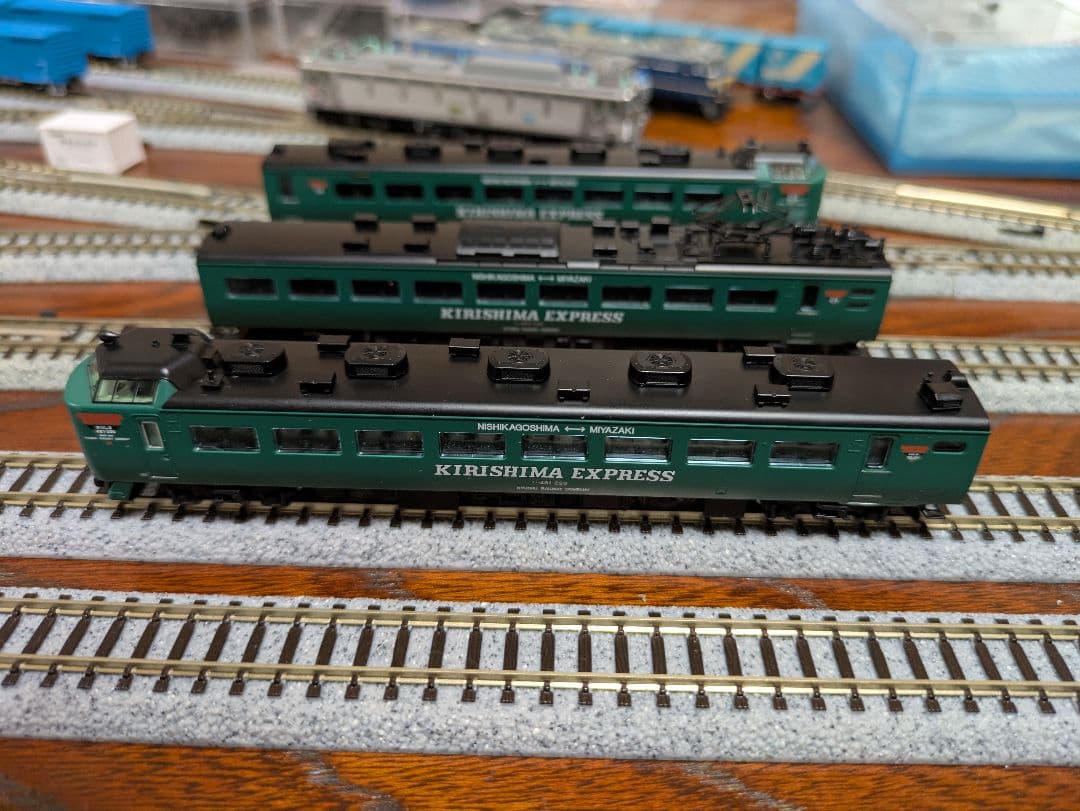 クリスマス間近特価！TOMIX KIRISHIMA EXPRESS 3両セット