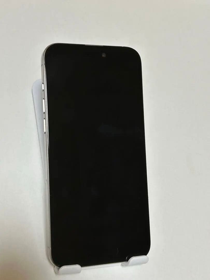 美品iPhone 15 Pro Max ホワイト256GB 91% SIMフリー