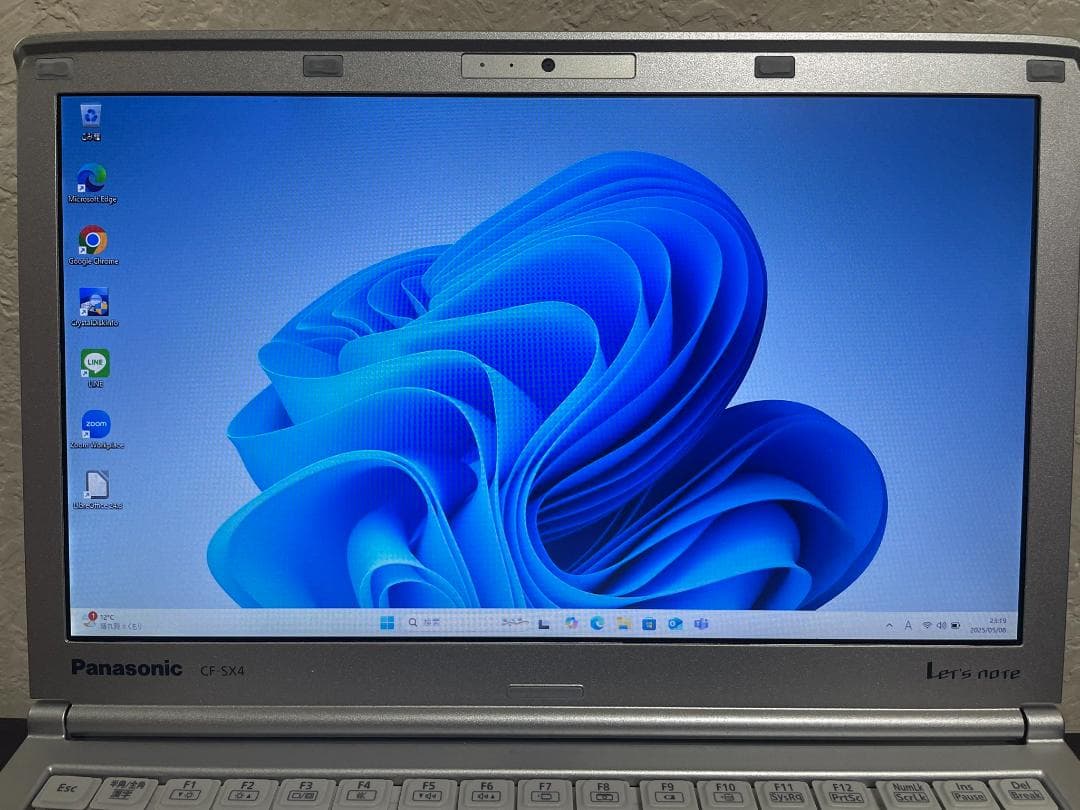 Win11搭載 CF-SX4 メモリ8GB SSD256GB