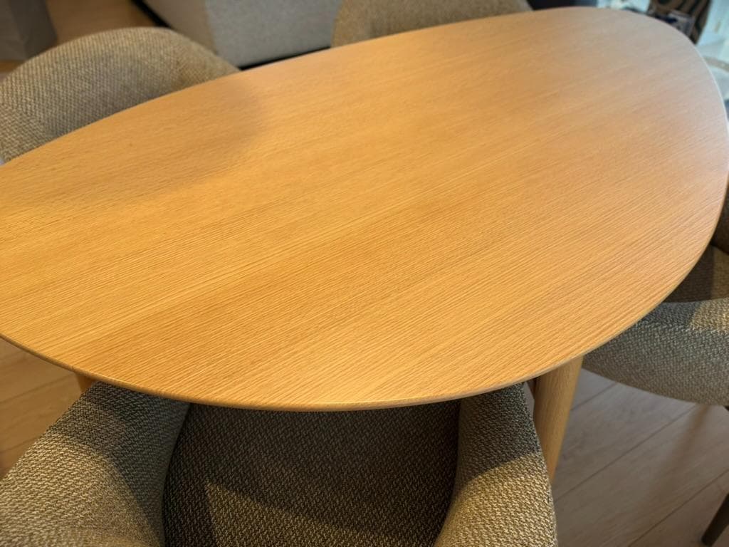 緊急値下げACTUSダイニングテーブル KULAUM オーク無垢材 幅160cm