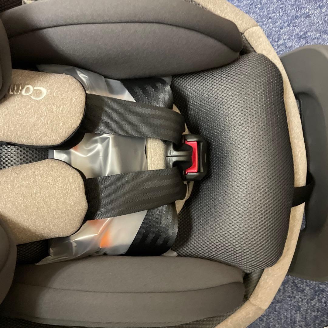 コンビ ISOFIX固定 新生児対応 回転式 チャイルドシート