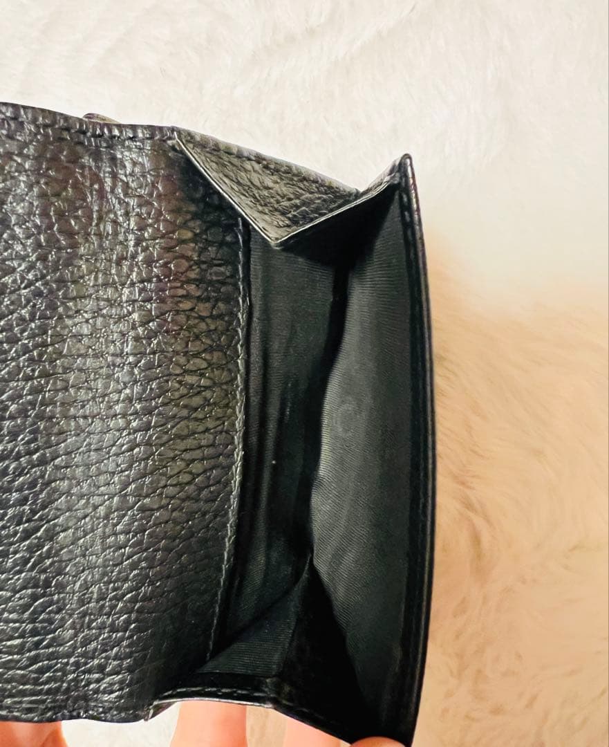 GUCCI 三つ折り財布 ブラック