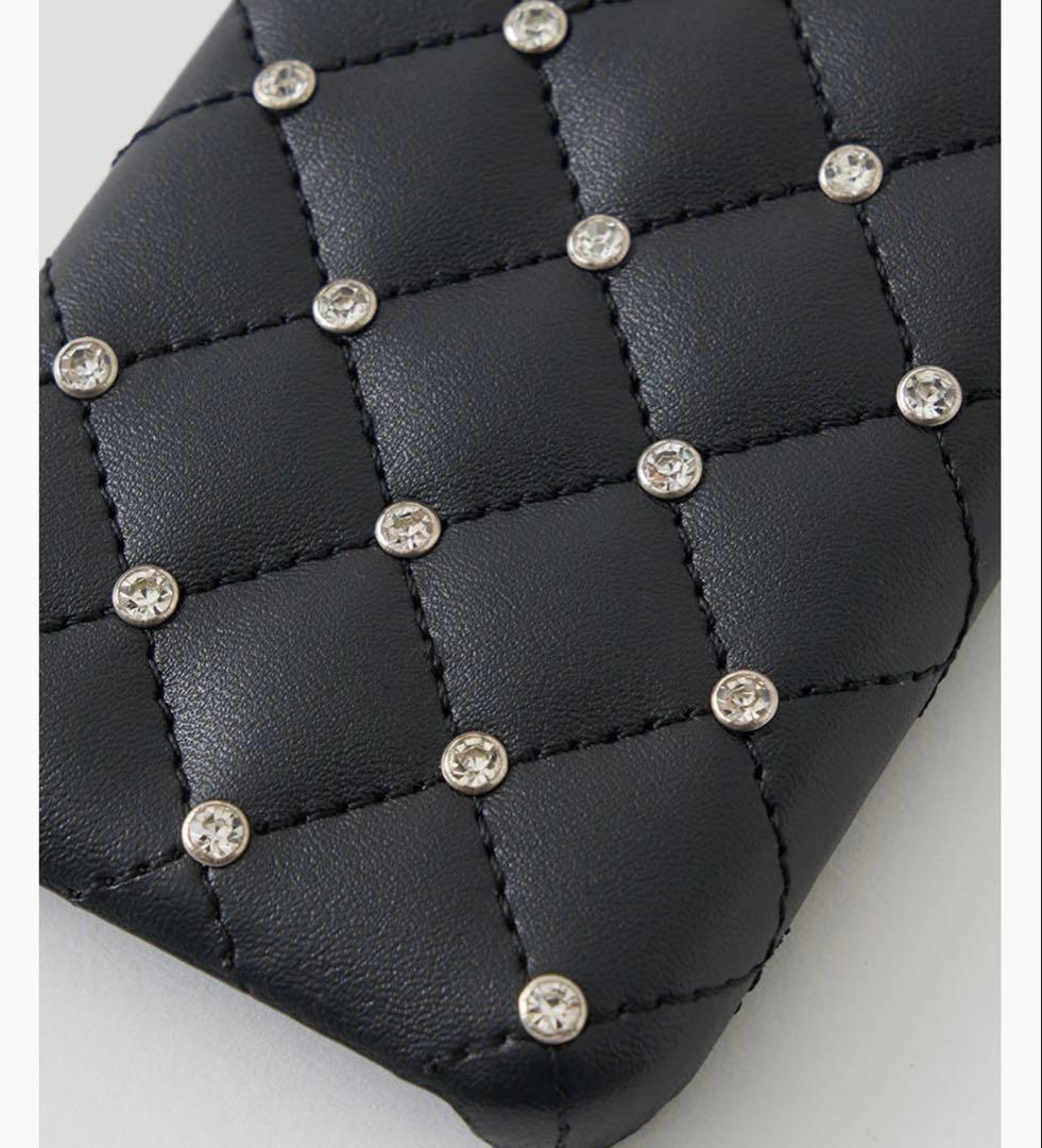 Darich キルティングビジューDDチャームiPhoneケース　15Pro 黒