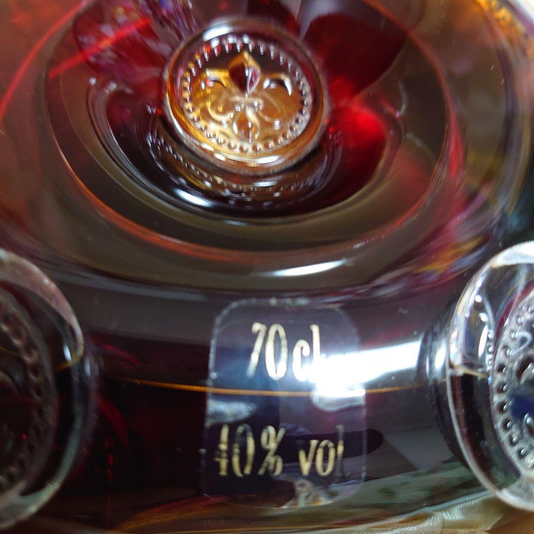 レミーマルタンルイ13世【未開封】金キャップ700ml　替え栓２点・内箱・外箱付