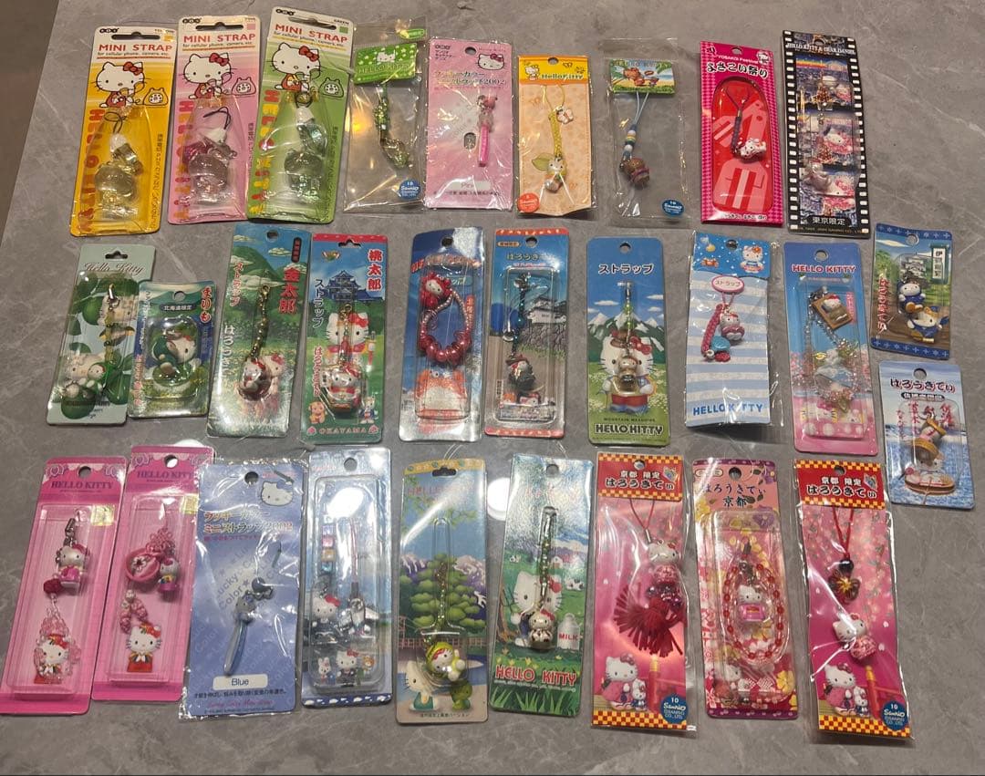 ご当地キティ ねつけストラップ 平成レトロ 日焼けキティ