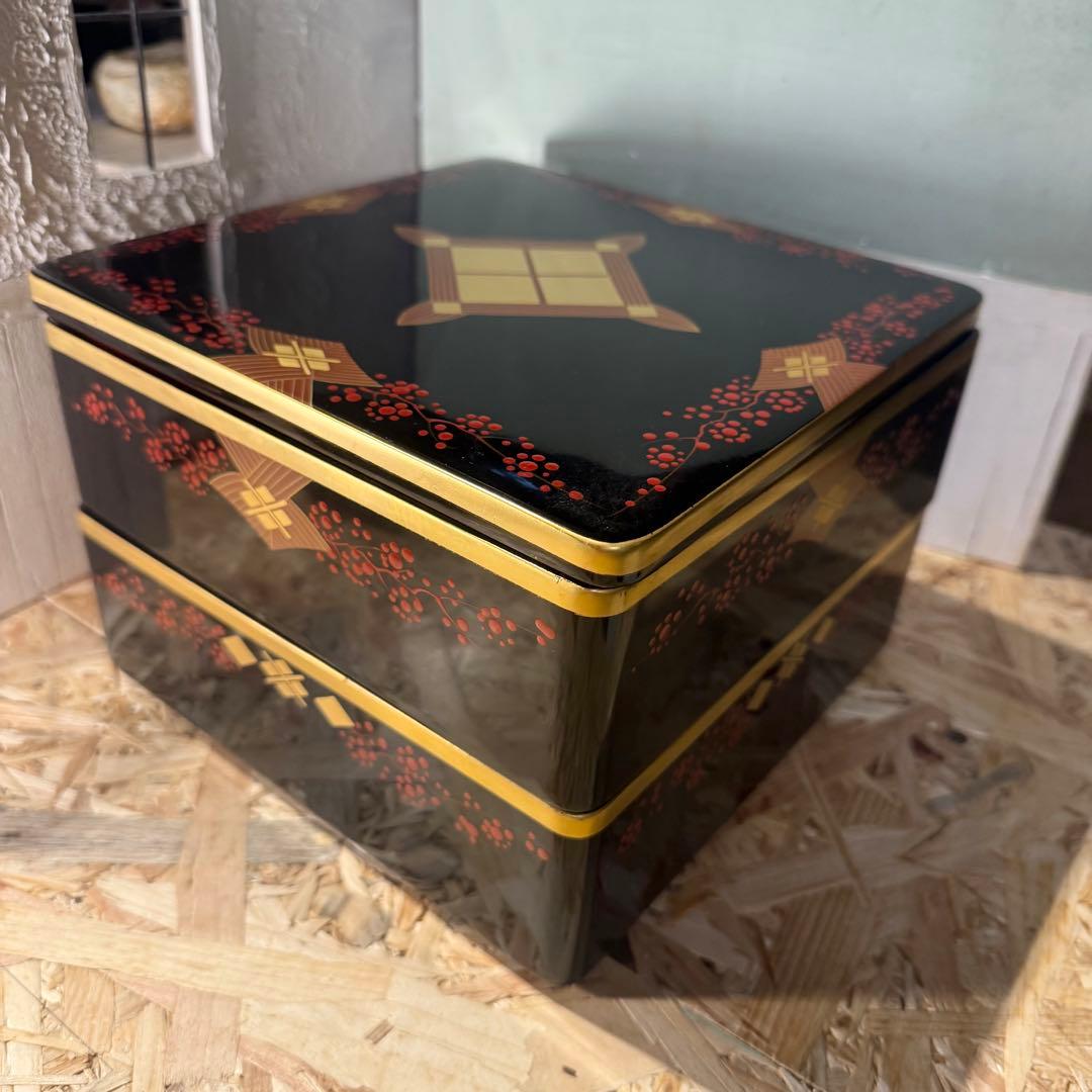 ヴィンテージ♡秀衡塗 2段重箱 黒×金×朱の華やかデザイン お正月 おせち♡