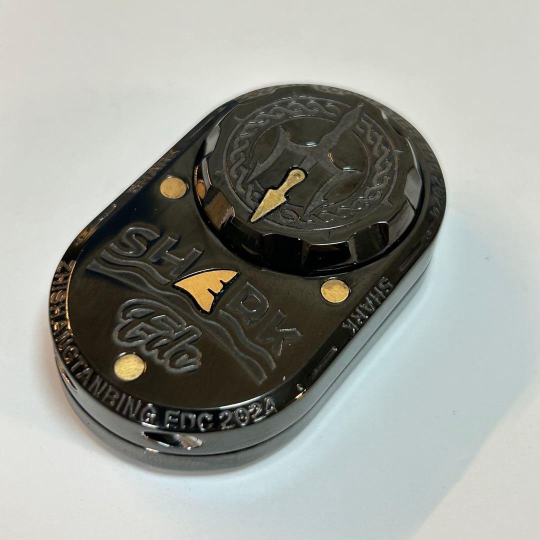 新品未使用 フィジェットトイ スライダー EDC サメ シャーク ブラック