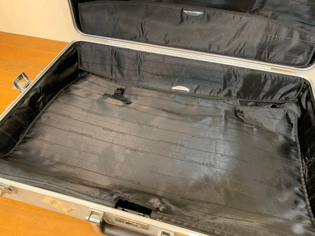 k0926-01★ゼロハリバートン キャリーケース 現状品 50×25×75