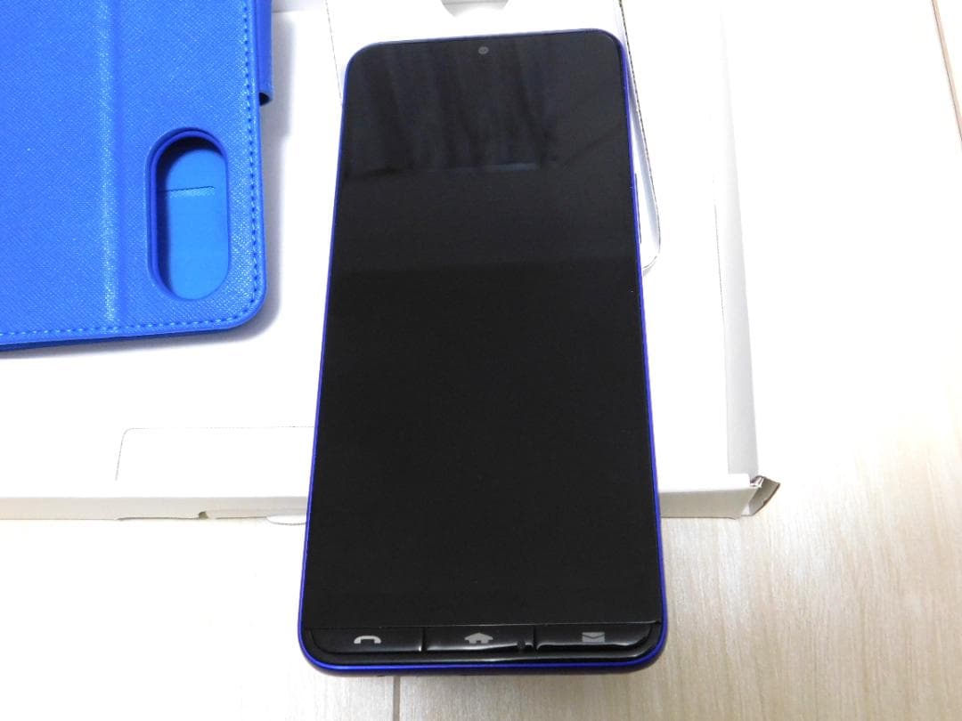 BASIO active3 青　本体　Android　新品に近い　SIMフリー