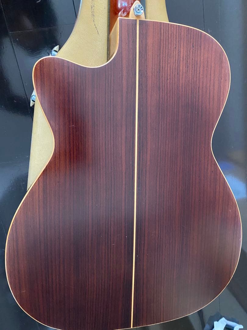 アコースティックギター　k.yairi
