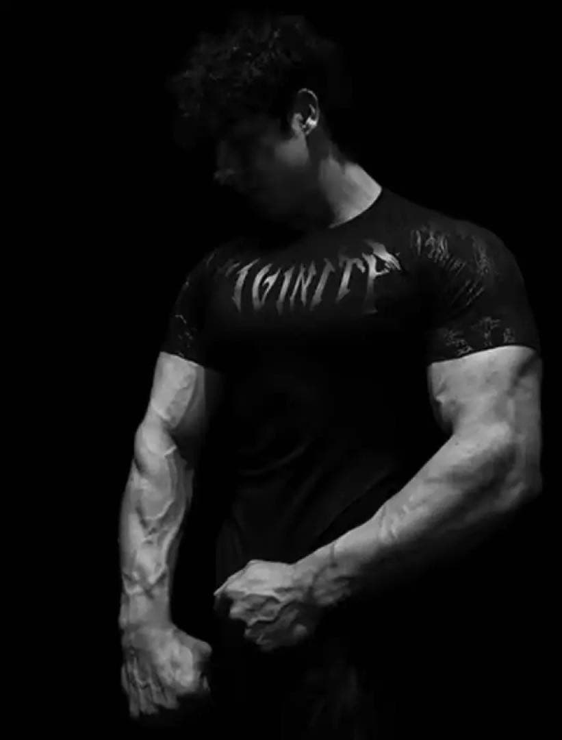 Breathe divinity コンプレッションT Mサイズ 黒　袋、タグ付き