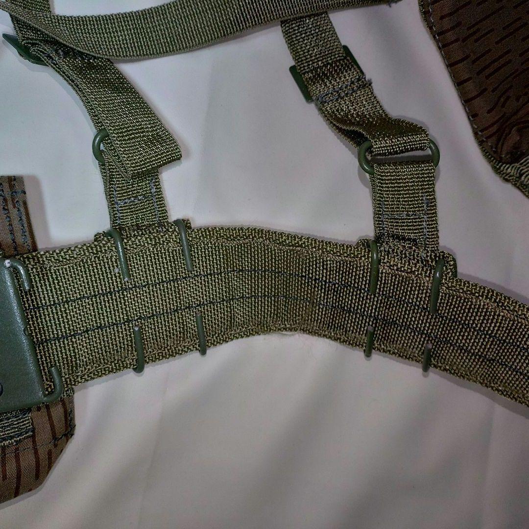 東ドイツ軍　装備品セット　部品1個欠落品