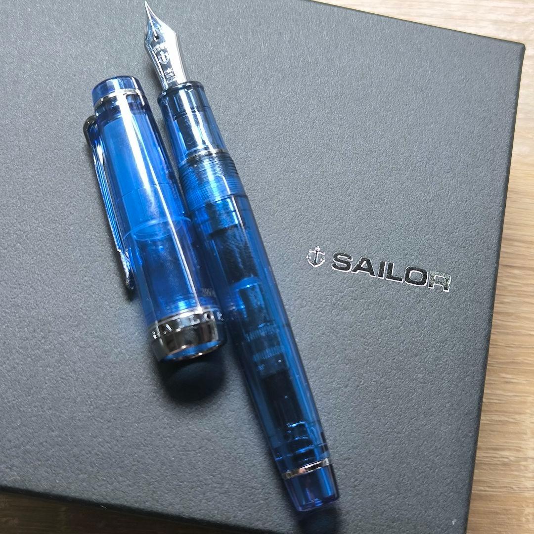 【極美品】セーラー万年筆 プロフェッショナルギア SKY(スカイ) ボトルセット