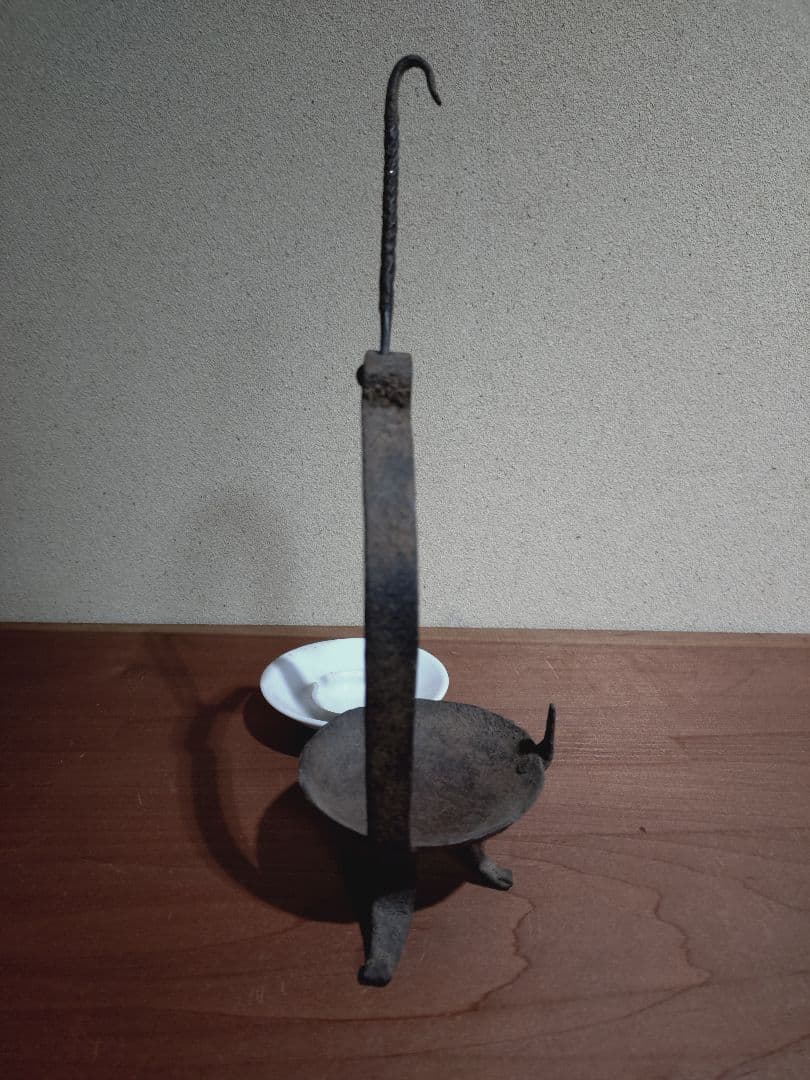鉄製 吊るし灯火器 花器 花入れ 古道具 古民具 燭台 行燈 行火 灯明
